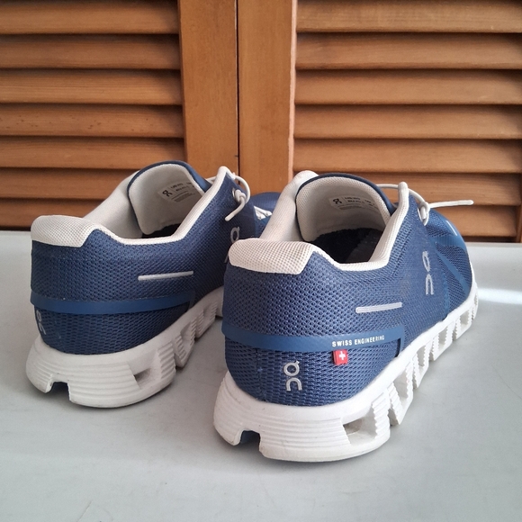 On Cloud 5 Denim / White Women's Running Shoe * Size: 9 - Picture 6 of 8